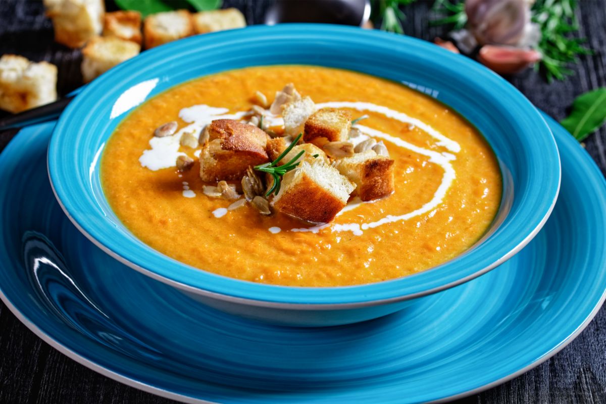 23 Keto Soup Recipes - Amazing Low-Carb Soups
