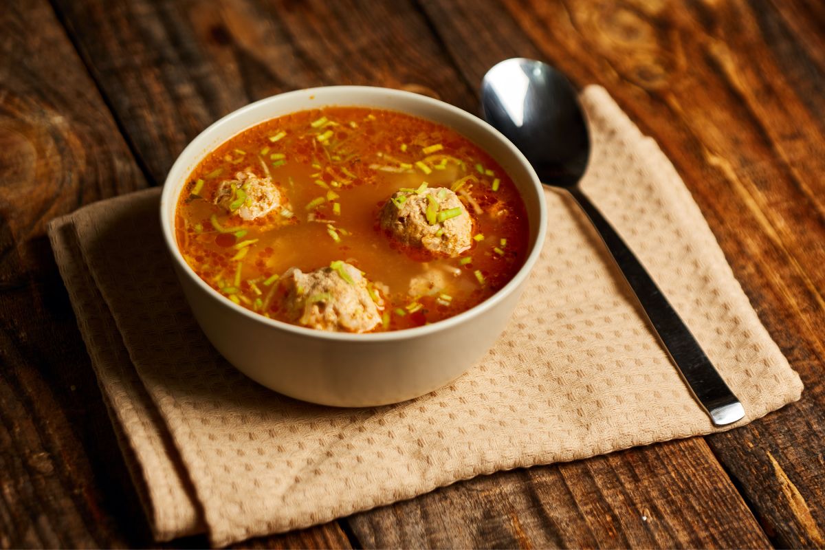 How To Make Mexican Meatball Soup