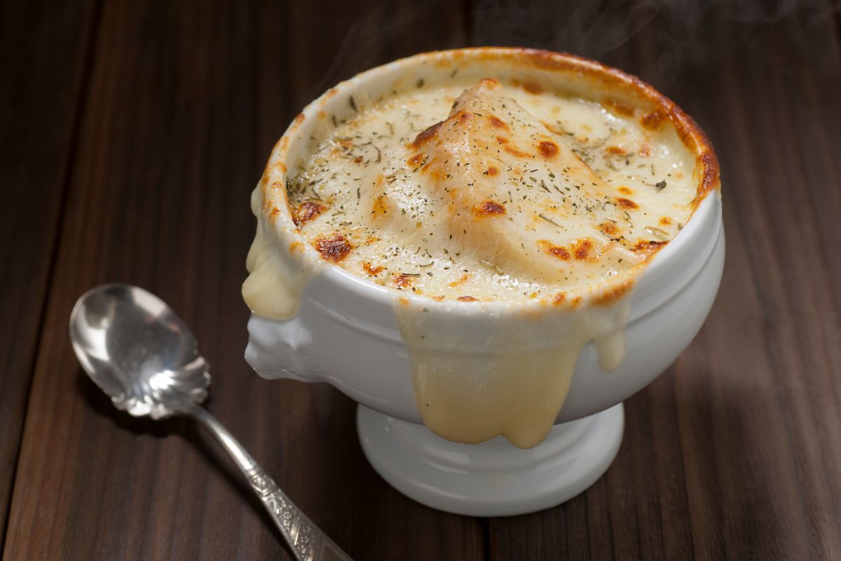 Learn How To Make Your Own French Onion Soup Mix