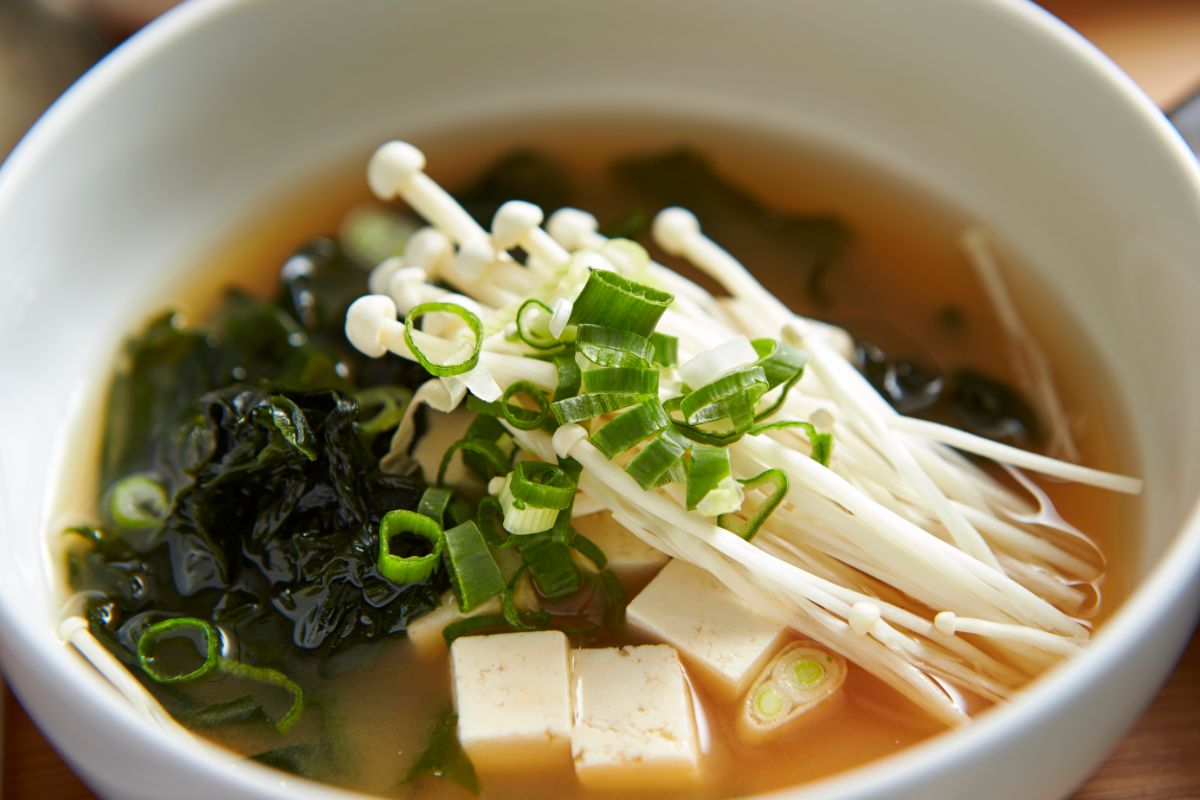 The Best Vegan Miso Soup - A Healthy And Easy Recipe